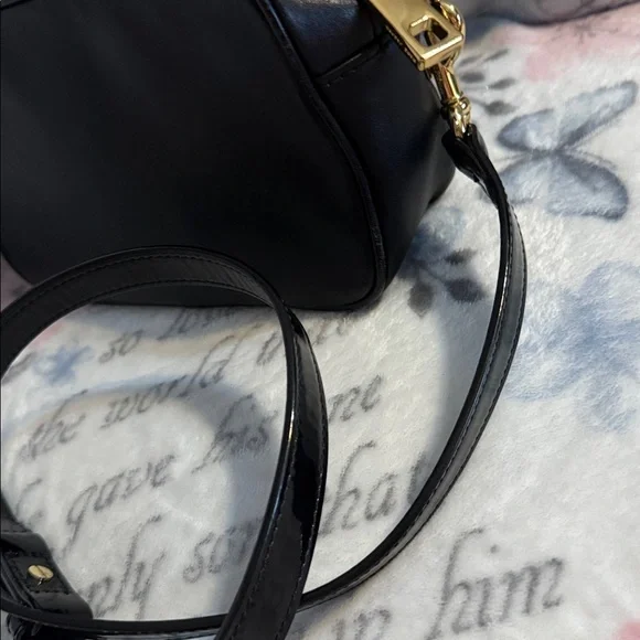 Marc Jacobs Crossbody Bag with pattern leather strap preowned - Picture 12 of 16